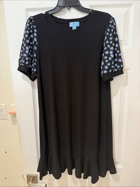 CeCe Black Ruffle-Hem Dress with Blue Floral Sleeves